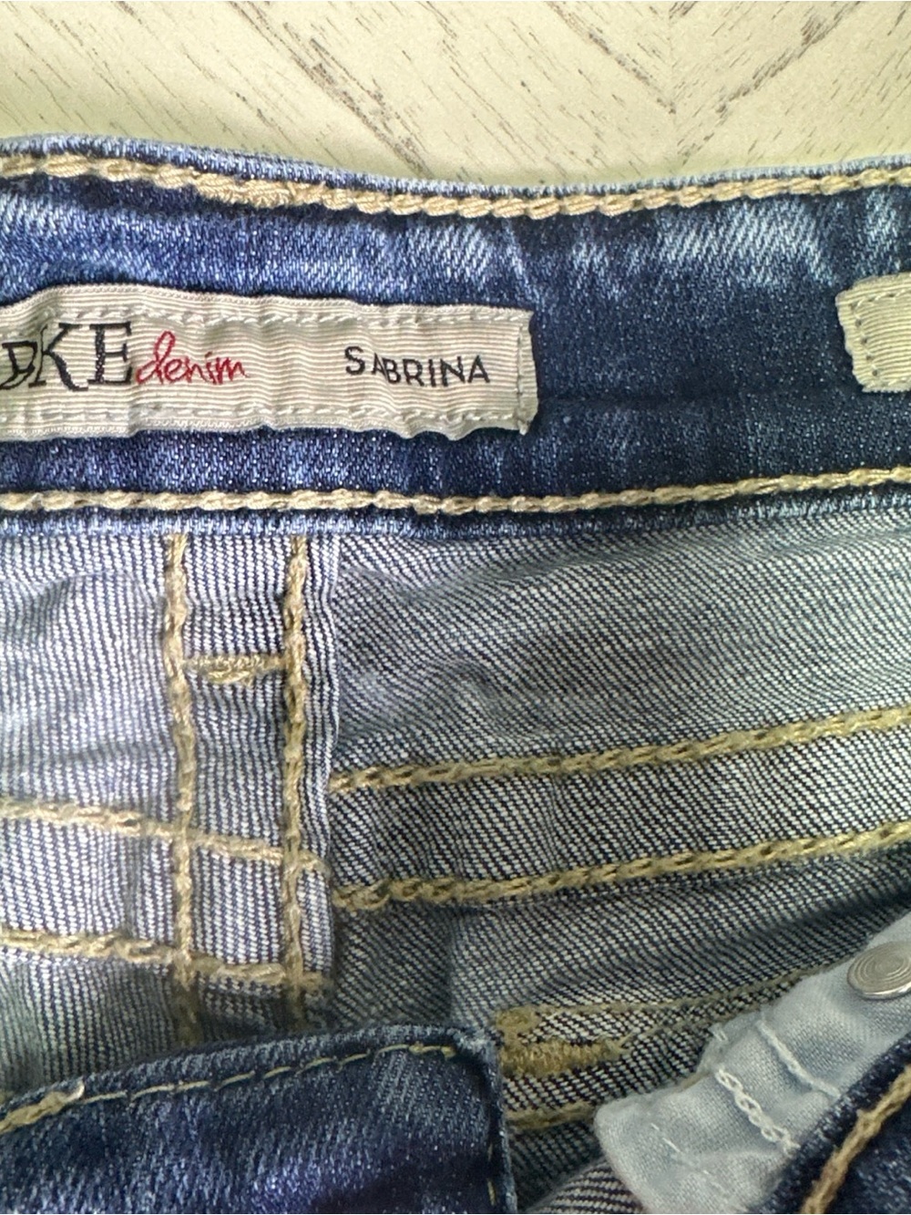 BKE Denim Sabrina Mid-Blue Jeans Waistband Detail - Picture 3 of 3